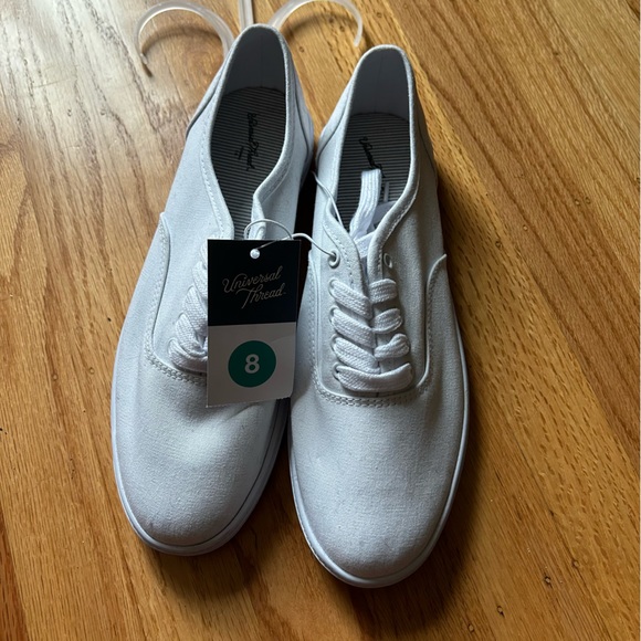 LAST CHANCE - Target Universal Thread canvas sneakers in all white - Picture 3 of 11